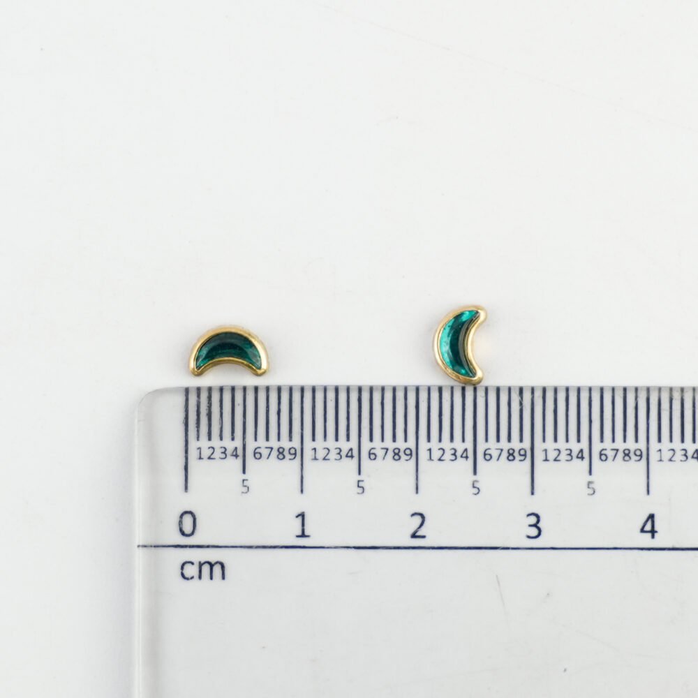Ramar Green Color Moon Shape